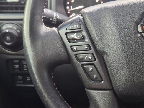 Used 2021 Nissan Titan PRO-4X w/ Pro-4x Convenience Package image 25