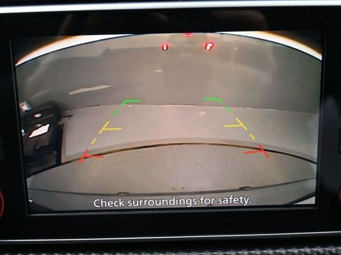 Used 2020 Nissan Kicks SV image 15