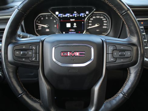 Used 2021 GMC Yukon AT4 image 25