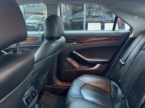 Used 2011 Cadillac CTS Luxury image 30