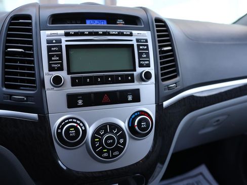 Used 2009 Hyundai Santa Fe GLS image 29