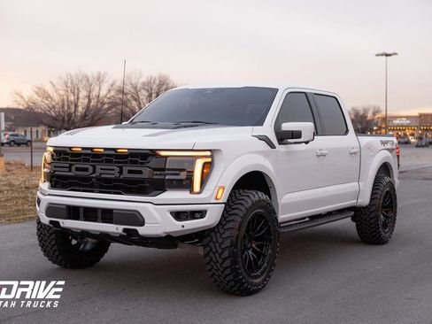 Used 2025 Ford F150 Raptor image 4