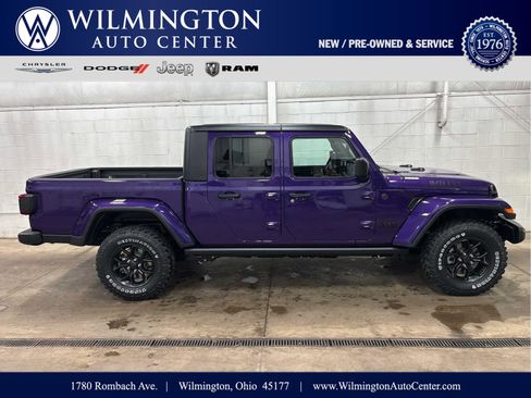 New 2026 Jeep Gladiator Mojave AWD/4WD image 1