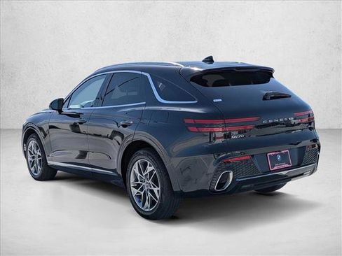 Used 2022 Genesis GV70 2.5T w/ Advanced Package AWD/4WD image 8