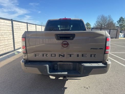 Used 2023 Nissan Frontier PRO-4X w/ Pro Convenience Package image 7