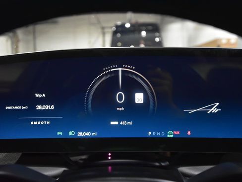 Used 2023 Lucid Air Touring AWD/4WD image 23