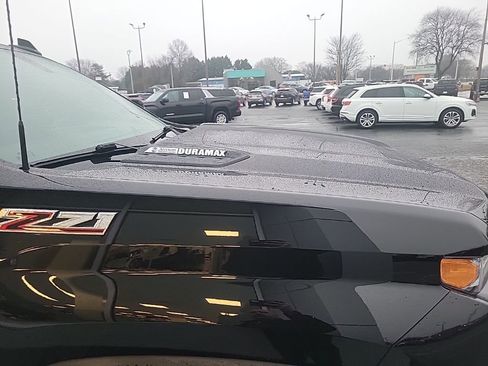 Used 2023 Chevrolet Silverado 2500 LT w/ Midnight Edition image 6