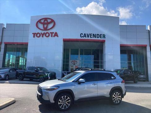 Certified 2024 Toyota Corolla Cross XLE w/ Convenience Package FWD image 1
