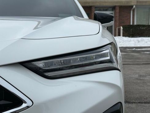 Used 2022 Acura TLX image 14
