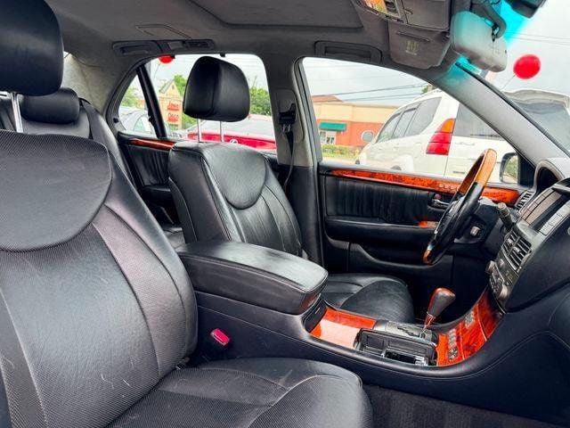 Used 2006 Lexus LS 430 RWD image 21