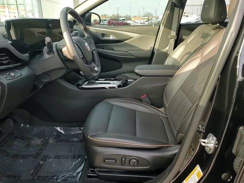 Used 2024 Buick Envista Avenir image 14