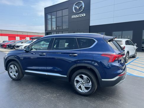 Used 2022 Hyundai Santa Fe SEL w/ Convenience + Premium Package AWD/4WD image 3
