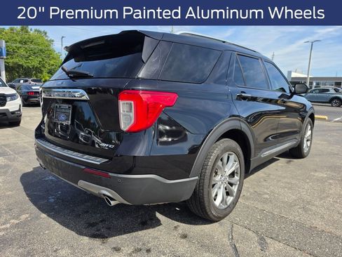 Used 2022 Ford Explorer Limited AWD/4WD image 4