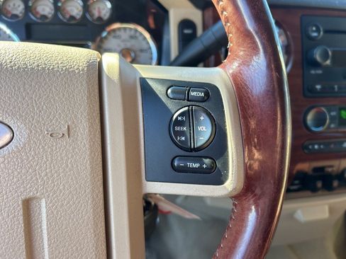 Used 2008 Ford F350 King Ranch image 8
