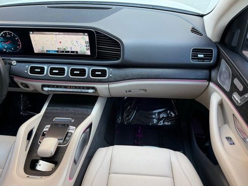 Used 2020 Mercedes-Benz GLE 350 4MATIC w/ Premium Package image 22