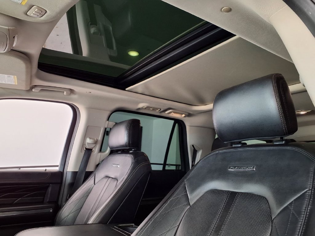 Used 2021 Ford Expedition Max Platinum AWD/4WD image 13
