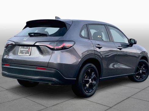 Used 2025 Honda HR-V LX image 12