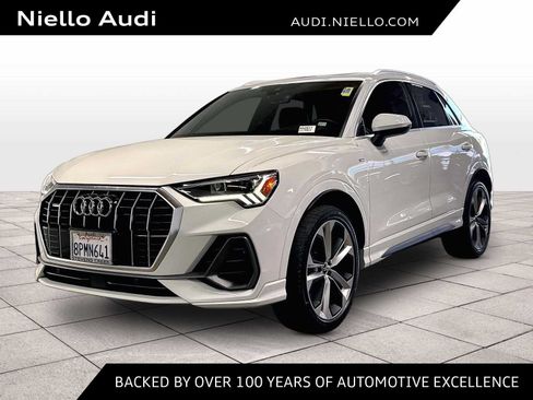 Used 2020 Audi Q3 2.0T Premium Plus w/ Premium Plus Package AWD/4WD image 1