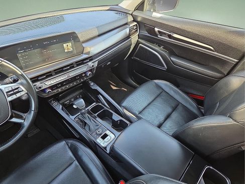 Used 2024 Kia Telluride S w/ S Sunroof Package image 13