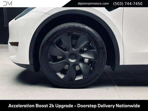Used 2021 Tesla Model Y Long Range AWD/4WD image 38