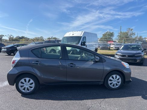 Used 2013 Toyota Prius C Two image 8
