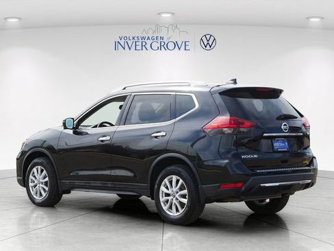 Used 2017 Nissan Rogue SV AWD/4WD image 5