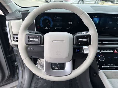 Used 2026 Hyundai Santa Fe SE FWD image 20