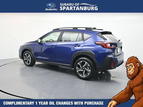 Used 2024 Subaru Crosstrek 2.0i Premium AWD/4WD image 6