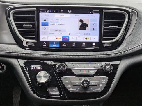 New 2026 Chrysler Pacifica Select w/ S Appearance Package image 17