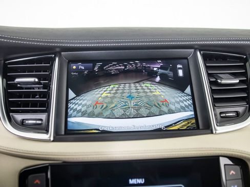 Used 2020 INFINITI QX50 Luxe w/ Navigation Package FWD image 31