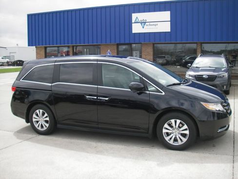 Used 2017 Honda Odyssey EX-L image 3