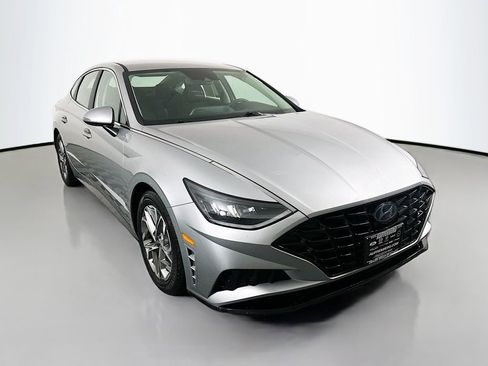 Used 2021 Hyundai Sonata SEL image 1