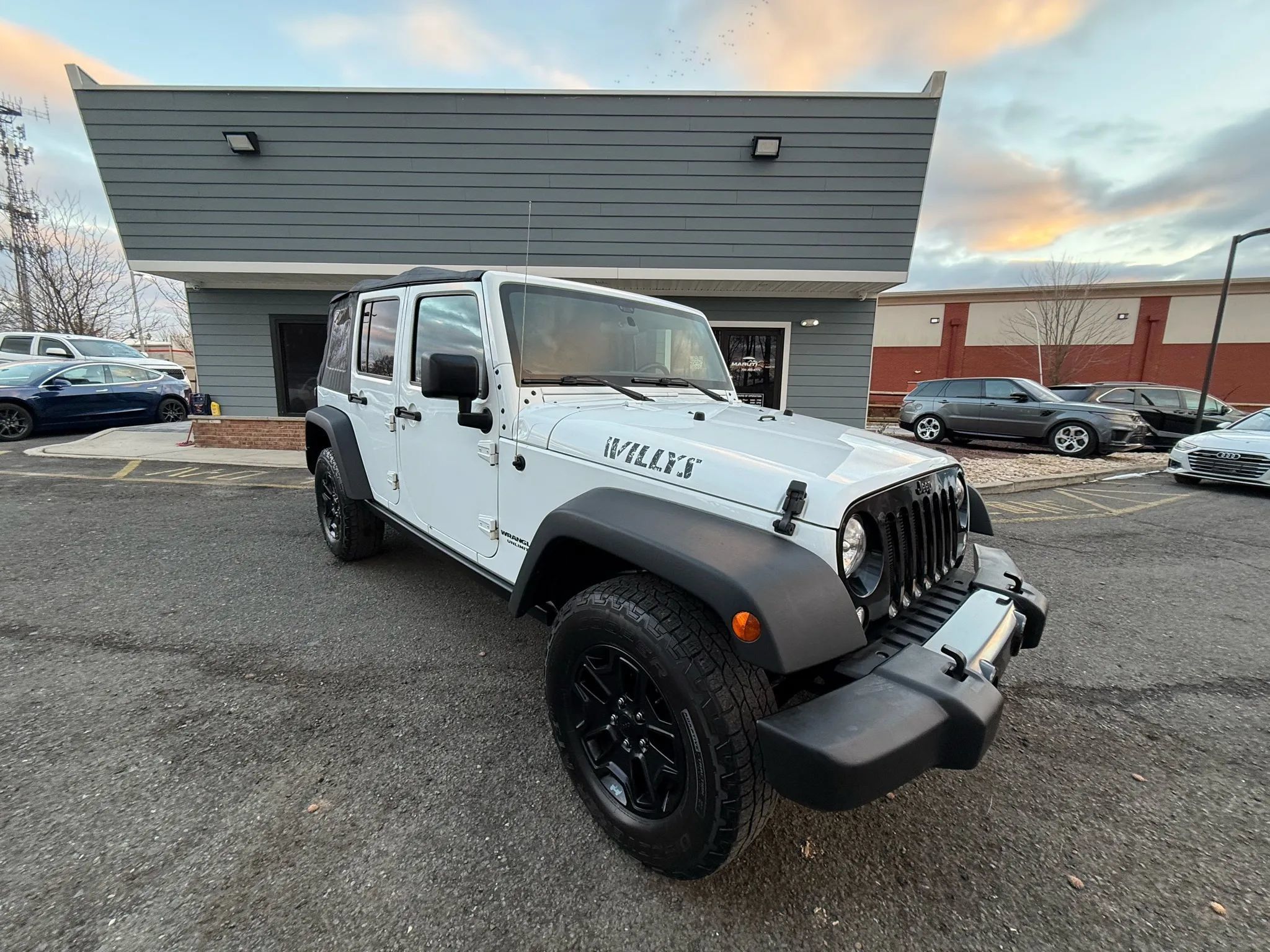 Used 2017 Jeep Wrangler Unlimited Sport AWD/4WD image 8