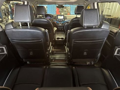Used 2022 Honda Odyssey Elite image 12