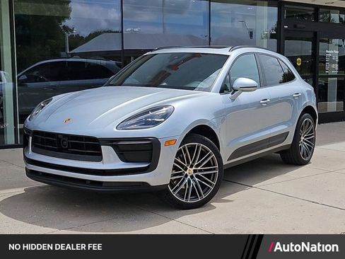 Certified 2026 Porsche Macan AWD/4WD image 1