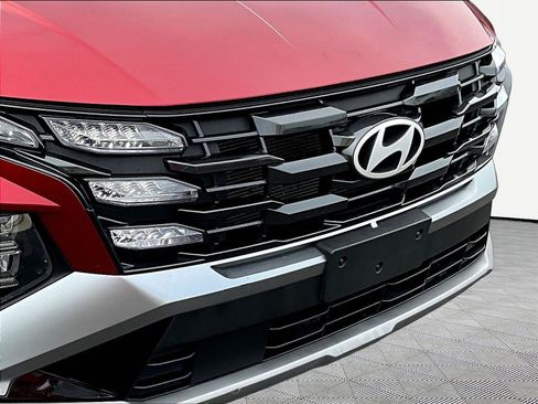 Used 2025 Hyundai Tucson SEL AWD/4WD image 32