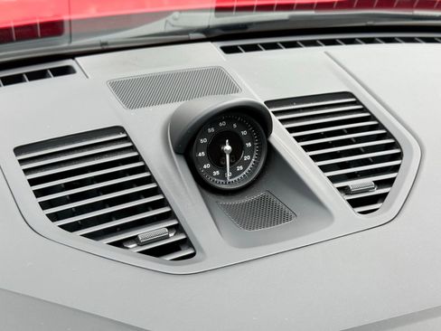 Certified 2025 Porsche 911 Carrera RWD image 18