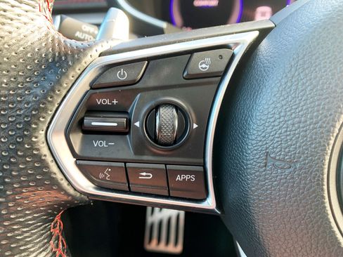 Used 2022 Acura MDX A-Spec image 13