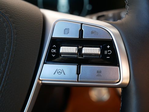 Certified 2025 Kia Telluride SX Prestige X-Line AWD/4WD image 29