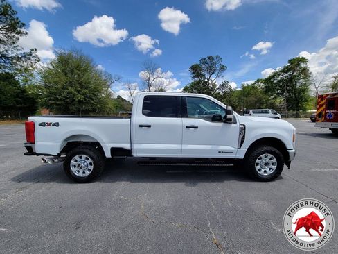 Used 2024 Ford F350 XLT AWD/4WD image 6