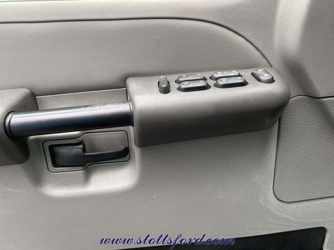 Used 2003 Ford Explorer Sport Trac XLS RWD image 17
