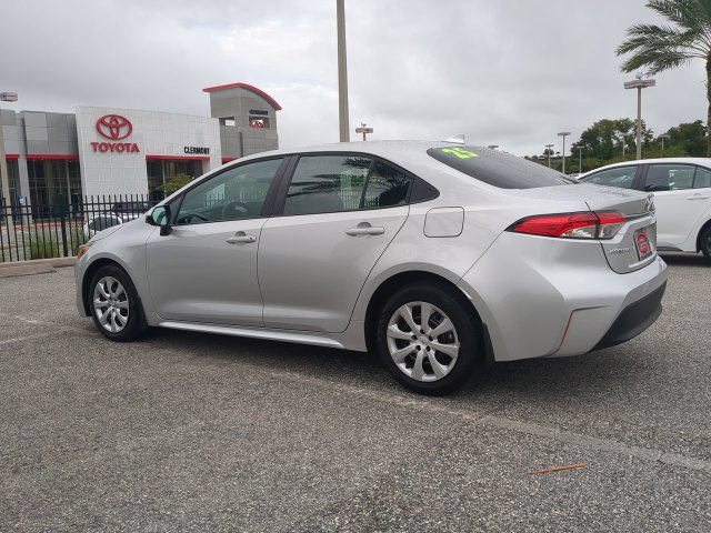 Certified 2025 Toyota Corolla LE FWD image 6