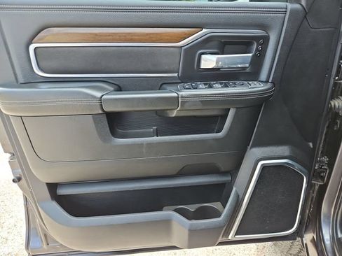 Used 2024 RAM 2500 Laramie w/ Safety Group AWD/4WD image 23