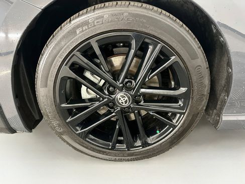 Used 2025 Toyota Camry SE FWD image 35