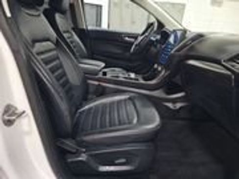 Used 2022 Ford Edge SEL w/ Convenience Package image 10