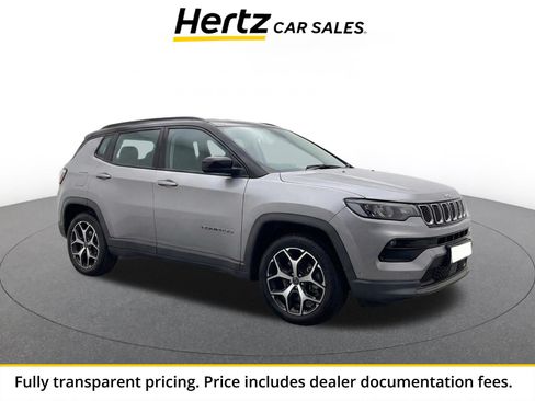 Used 2025 Jeep Compass Limited AWD/4WD image 1