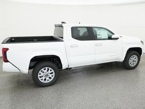 New 2026 Toyota Tacoma SR5 image 10