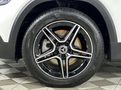 Used 2023 Mercedes-Benz GLB 250 image 35