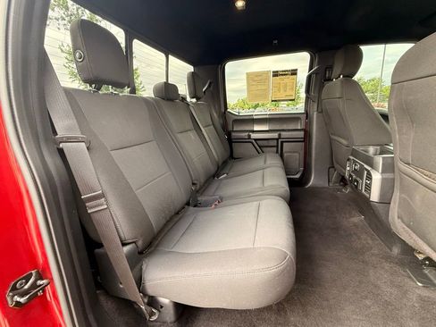 Used 2018 Ford F150 XLT w/ Equipment Group 302A Luxury AWD/4WD image 32