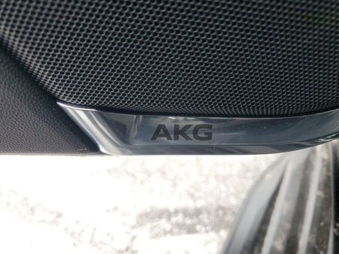 Used 2023 Cadillac Escalade ESV Sport Platinum w/ Heavy-Duty Trailer Package image 26